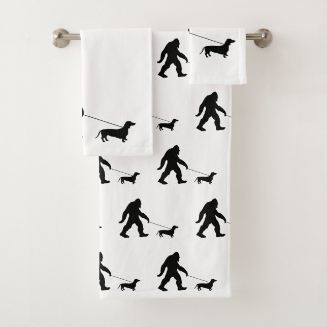 Big Foot Walking his Dog Bath Towel Set (Insitu)