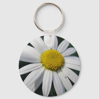 Big White Daisy   Keychain
