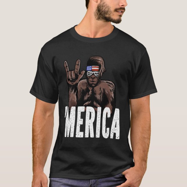 Bigfoot 4th Of July American Independence Day Asl  T-Shirt (Front)