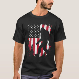 Bigfoot 4Th Of July American USA Flag Patriotic T-Shirt