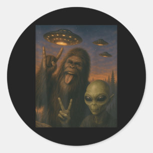 Bigfoot Alien Rock On Selfie Ufo Funny Gifts Men W Classic Round Sticker