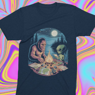Bigfoot Alien UFO Cryptid Tabletop RPG Paranormal  T-Shirt