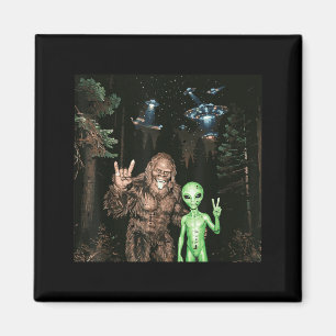 Bigfoot Alien Ufo Selfie Funny Sasquatch Meme Men Magnet