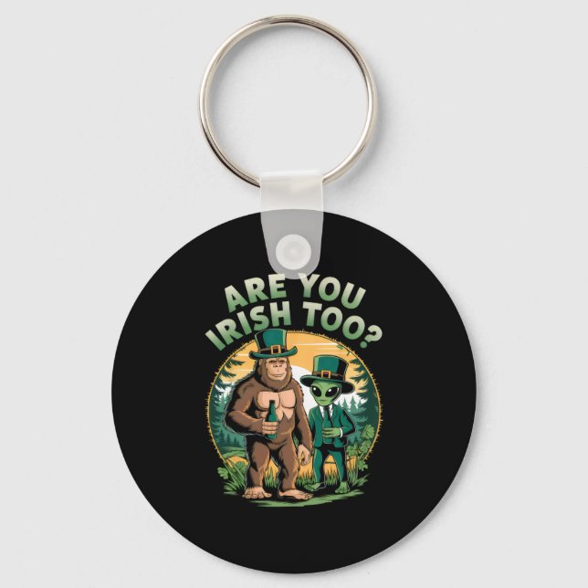 Bigfoot And Alien Drinking Beer Funny St. Patricks Key Ring (Front)