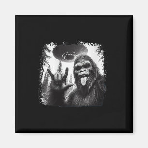 Bigfoot And Ufo Bigfoot Rock On - Hiking And Campi Magnet