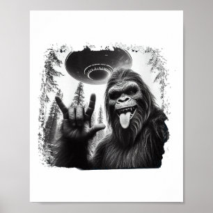 Bigfoot And Ufo Bigfoot Rock On - Hiking And Campi Poster