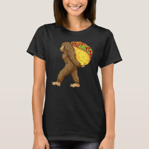 Bigfoot Carrying Taco Funny Cinco de Mayo Boys Men T-Shirt