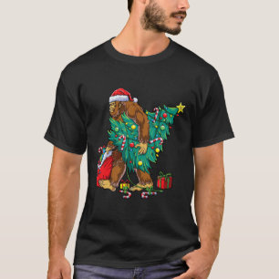 Bigfoot Christmas Tree Lights Xmas Boys Men Sasqua T-Shirt