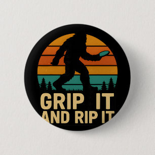 Bigfoot Disc Golf Retro Vintage Grip And Rip Throw 6 Cm Round Badge