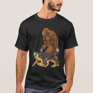 Bigfoot Dog Walk German Shepherd Men Sasquatch Lov T-Shirt