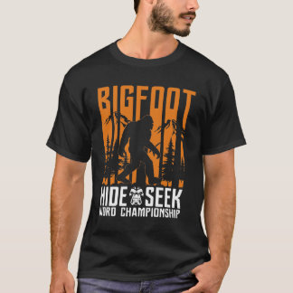 BIGFOOT Funny hide n seek T-Shirt