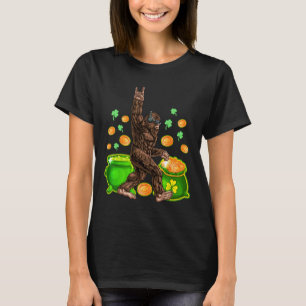 Bigfoot Happy St Patricks Day Shirt Funny Green Sa
