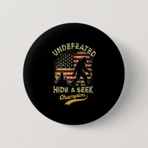 Bigfoot hide and seek champion funny sasquatch 6 cm round badge