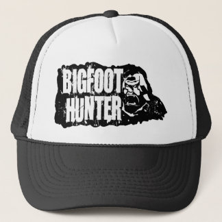 BIGFOOT HUNTER TRUCKER HAT