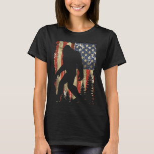 Bigfoot I Believe Sasquatch American Flag  T-Shirt