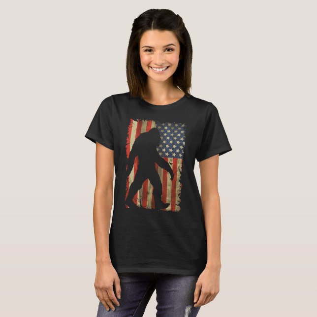 Bigfoot I Believe Sasquatch Patriot American Flag T-Shirt (Front Full)