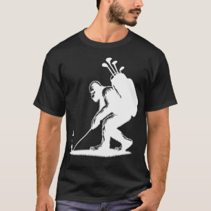 Bigfoot Playing Golf Funny Sasquatch Golfer T-Shirt