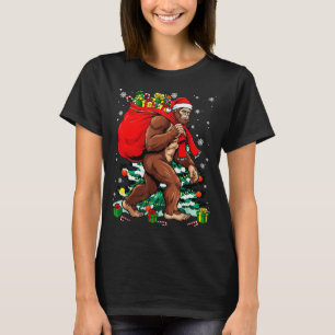 Bigfoot Santa Carrying Christmas Bag Xmas Hat Sasq T-Shirt