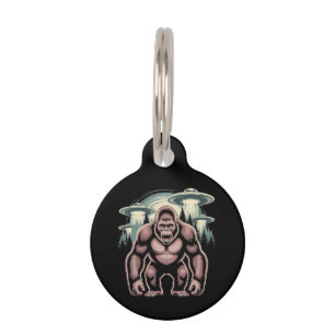Bigfoot Sasquatch Alien UFO Funny Graphic Design Pet Tag