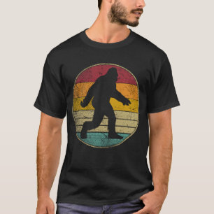 Bigfoot Sasquatch Vintage Distressed Retro Style T-Shirt