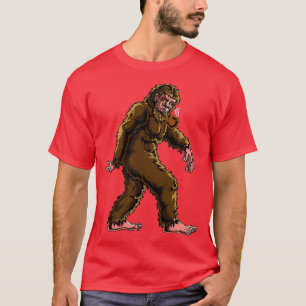 Bigfoot Smoking Briar Pipe Sasquatch Tobacco Pipe  T-Shirt