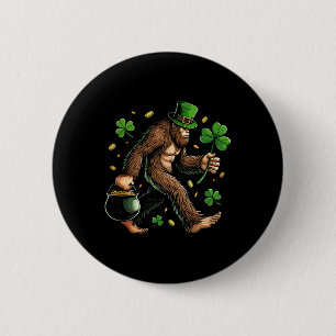 Bigfoot St Patricks Day Funny Sasquatch Saint Padd 6 Cm Round Badge