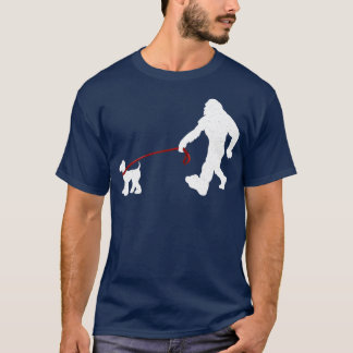 Bigfoot Walking Airedale Terrier Funny Bigfoot amp T-Shirt