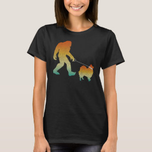 Bigfoot Walking German Spitz Funny Sasquatch Pet D T-Shirt