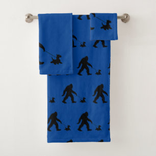 Bigfoot Walking His Scotty  Bath Towel Set