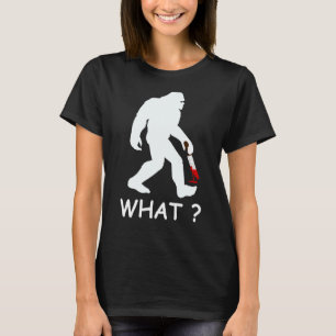 Bigfoot What Funny Black Sasquatch With Knife desi T-Shirt