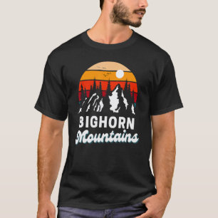 Bighorn Mountains Outdoor Hiking Nature Retro Souv T-Shirt