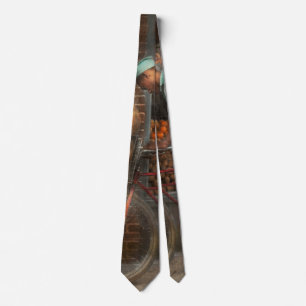 Bike - Delivering groceries 1938 Tie