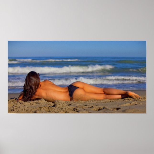 BIKINI BEACH GIRL G-STRING SUIT POSTER (Front)