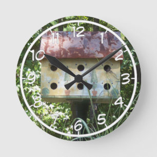 Birdhouse Round Clock