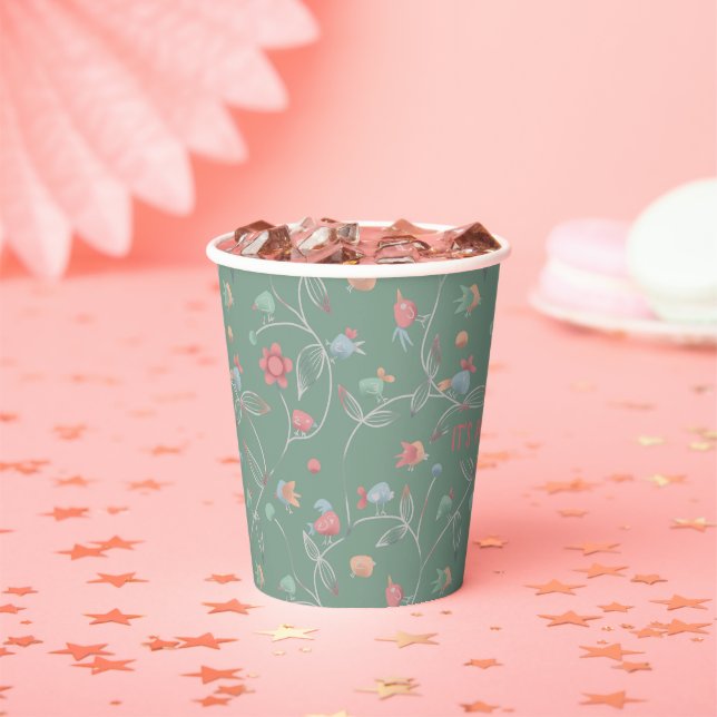 Birdie Green paper cups for a nice party (Insitu)