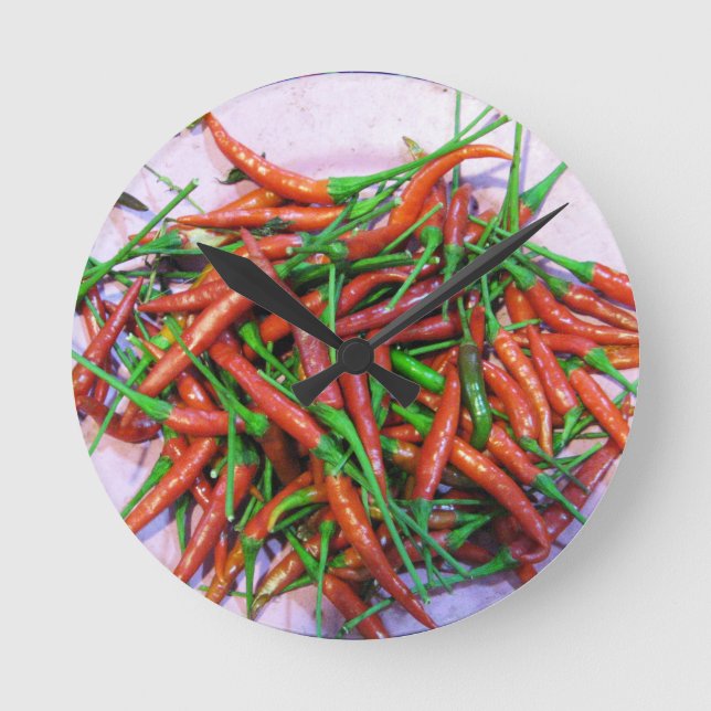 Bird's Eye Chili Peppers Round Clock (Front)