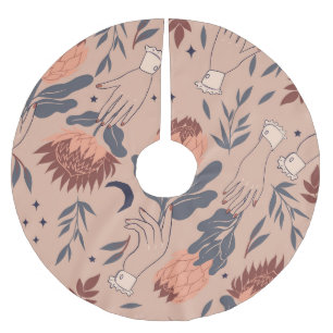 Birds & Proteas: Vintage Hand Graphics Brushed Polyester Tree Skirt