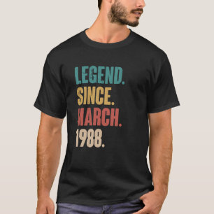 Birthday 35th Decoration March 35 Years Old Vintag T-Shirt