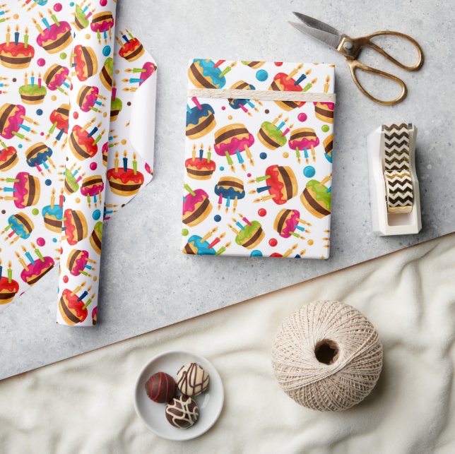 Birthday Cakes Wrapping Paper (Crafts)