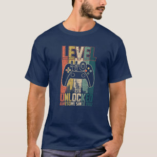 Birthday Gift Awesome Since 1982 Level 40 Unlocked T-Shirt