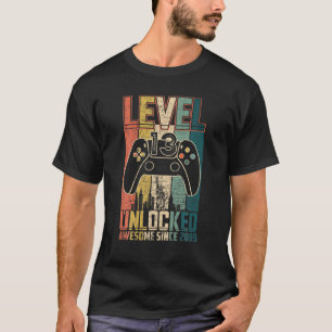 Birthday Gift Awesome Since 2009 Level 13 Unlocked T-Shirt