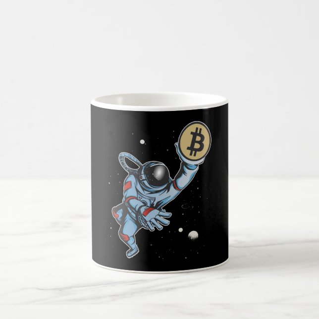 Bitcoin to the moon Astronaut Coffee Mug (Center)