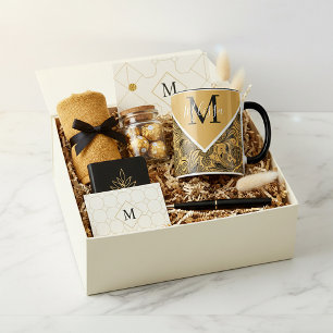 Black and gold paisley    mug