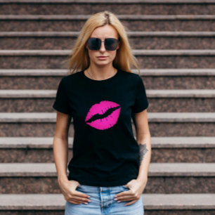 Black and Hot Pink Ombre Lipstick T-Shirt