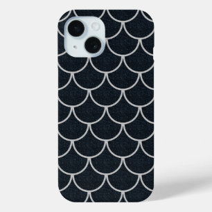 Black and Silver Scalloped Scale Pattern iPhone 15 Case