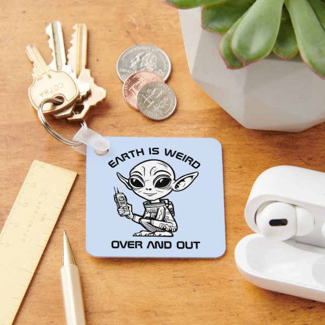 Black and White Alien  Key Ring (Desk)
