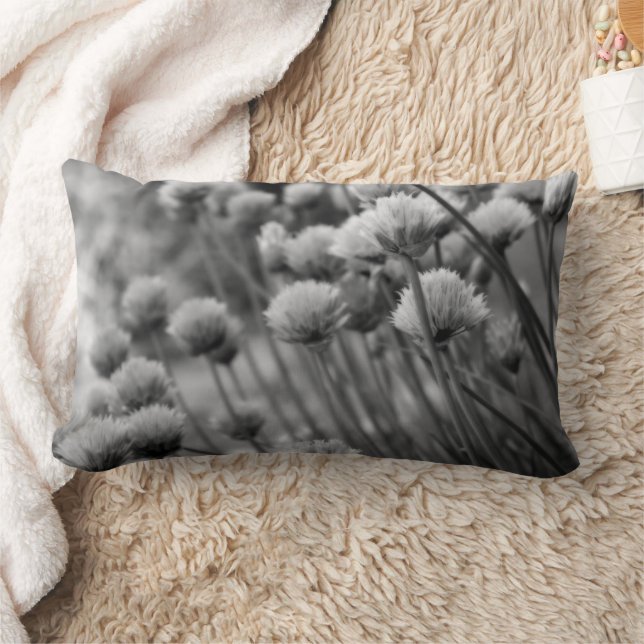 Black And White Allium Flowers Lumbar Cushion (Blanket)