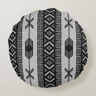 Black And White Aztec Pattern Southwestern Design Round Cushion
