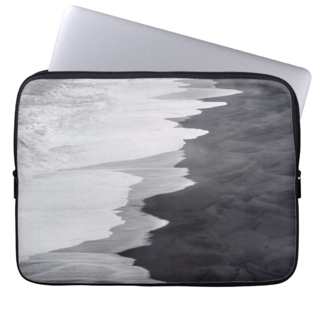 Black and white beach scenic laptop sleeve (Front)