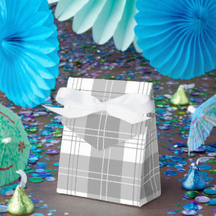 Black and White Buffalo Plaid Favour Box